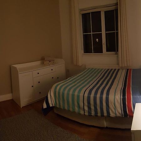 3 Bedroom 3 Bathroom House, Dublin Lucan Bagian luar foto